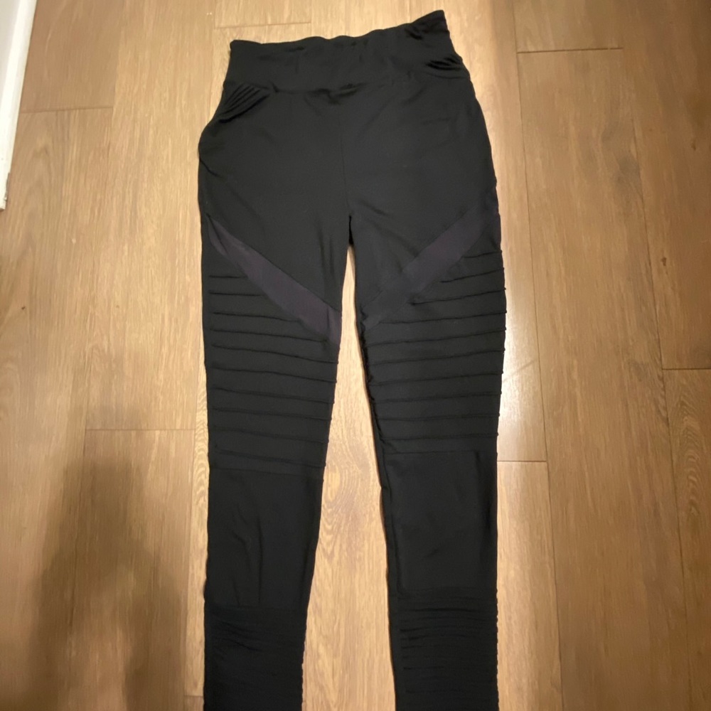 Women’s Sexy Sheer Black Leggings!